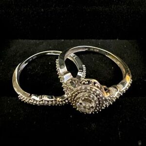 1/2 CT T.W Diamond Oval Frame Loose Braid Bridal Set in 10k White Gold